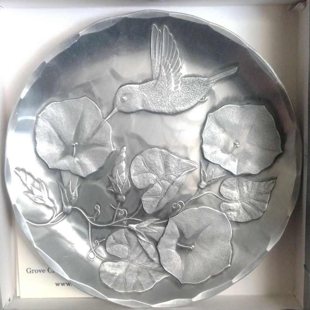 Wendell August Pewter Plate 4.5" Hummingbird with Flowers Handmade